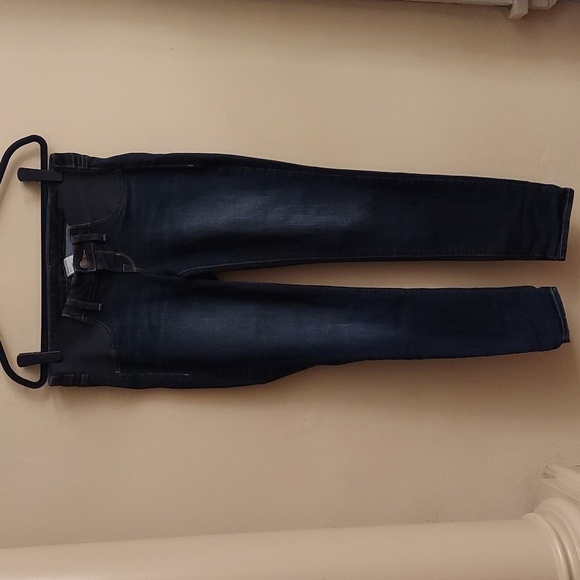 OLD NAVY Maternity Side Panel Dark Wash Skinny Jeans - Picture 3 of 13